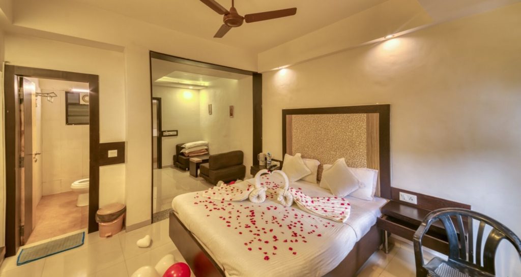 Deluxe AC Room