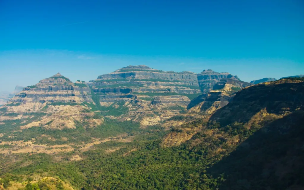 Igatpuri Vs. Malshej Ghat: Which Is The Ultimate Getaway? 5 Malshej Ghat Valley