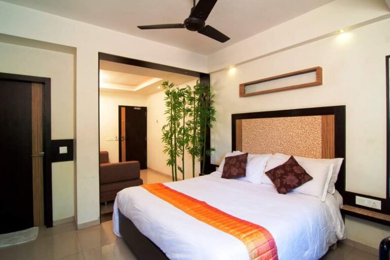 Hotel Near Igatpuri Railway Station