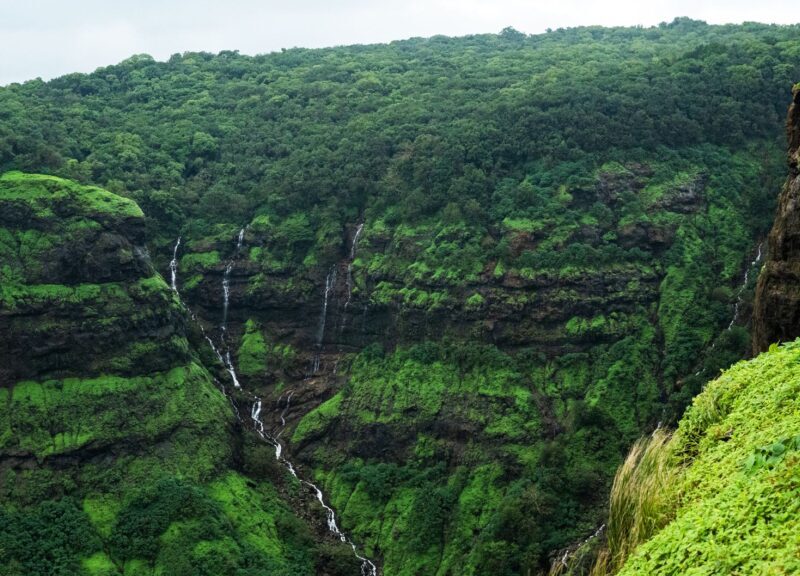 Igatpuri vs Malshej Ghat: The Route Factor Most People Miss