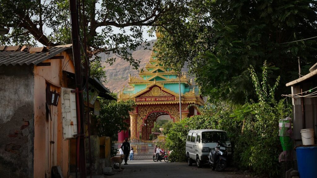 Budget group stay igatpuri food street leading