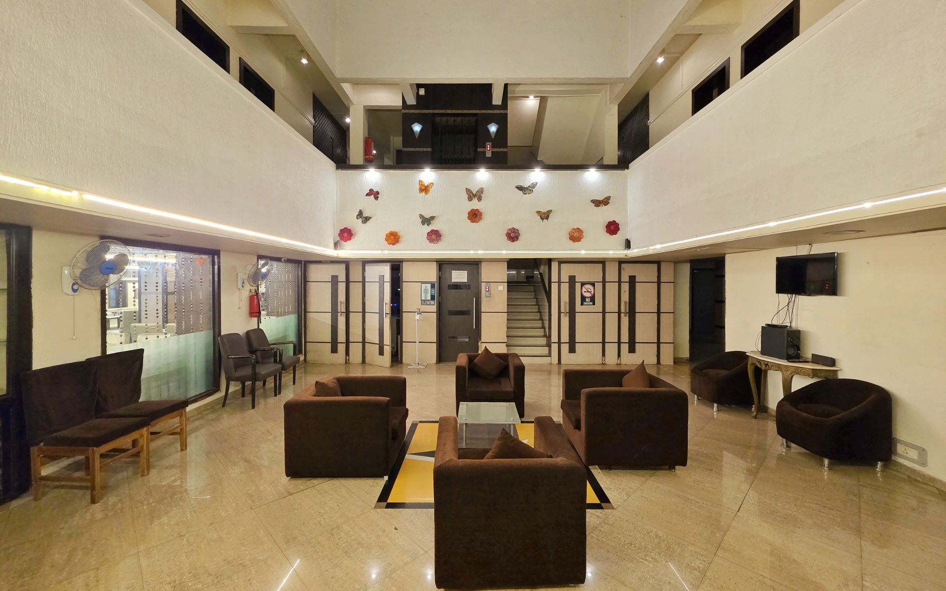 Banquet hall